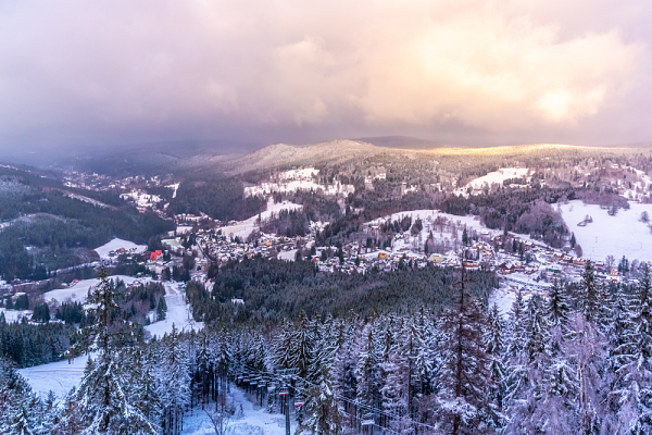 Inwestowanie w apartamenty w górach – dlaczego warto?