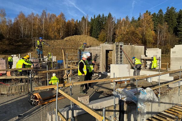 Listopad na budowie Izera Park